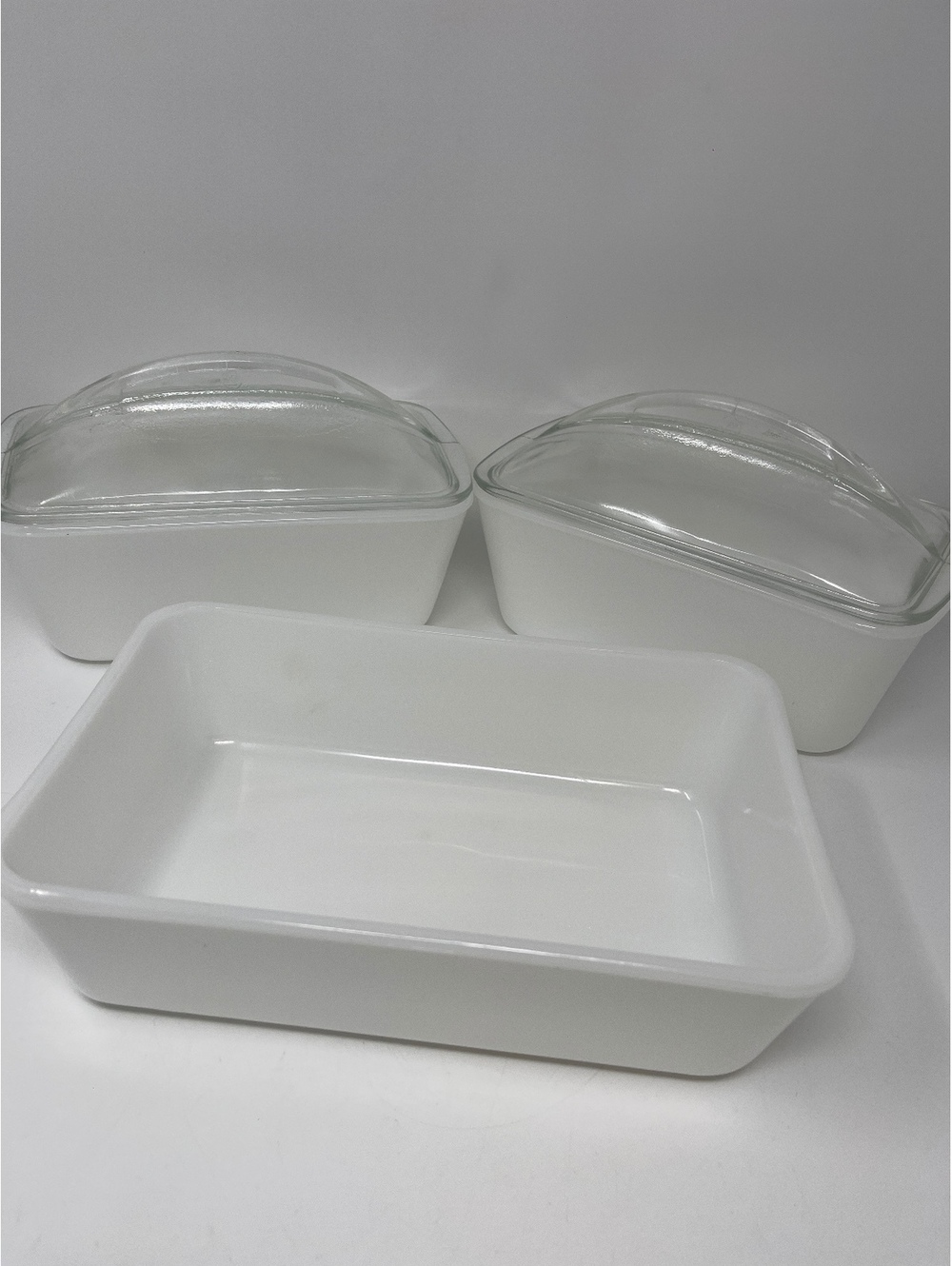 Vintage Westinghouse White Milk Glass Refrigerator Dish Set Clear Lids Loaf Pans